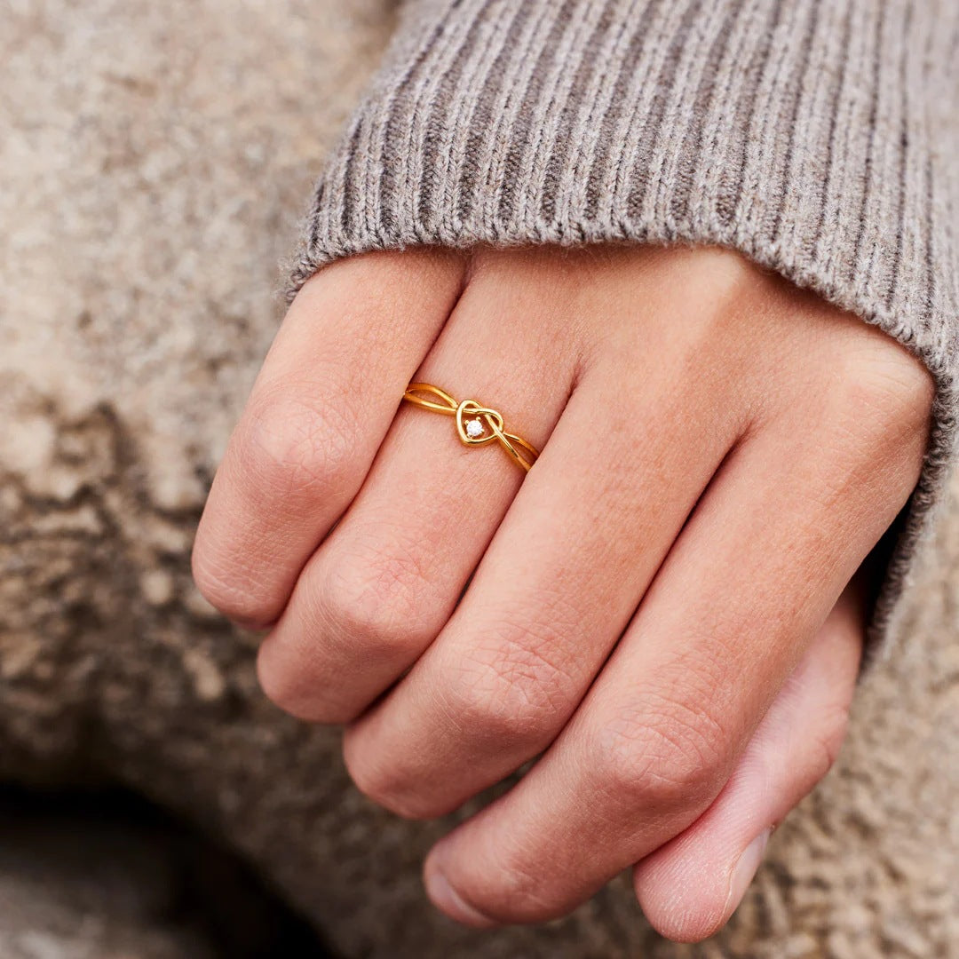 MY HEART - YOUR HEART IS PRECIOUS GOLD - ENTWINED ELEGANCE RING