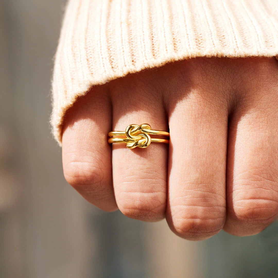 MOTHER AND DAUGHTER - LOVE IS FOREVER LINKED INFINITY RING