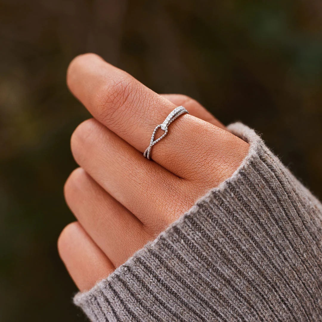 MOTHER AND DAUGHTER - TIED MY ANGELS - STERLING SILVER KINETIC RING