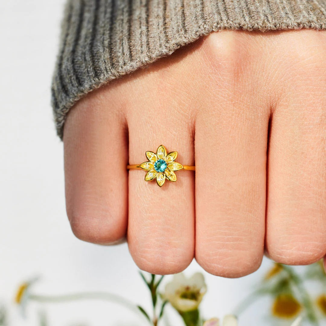 LIVE LIFE IN FULL BLOOM - SUNBURST RADIANCE RING