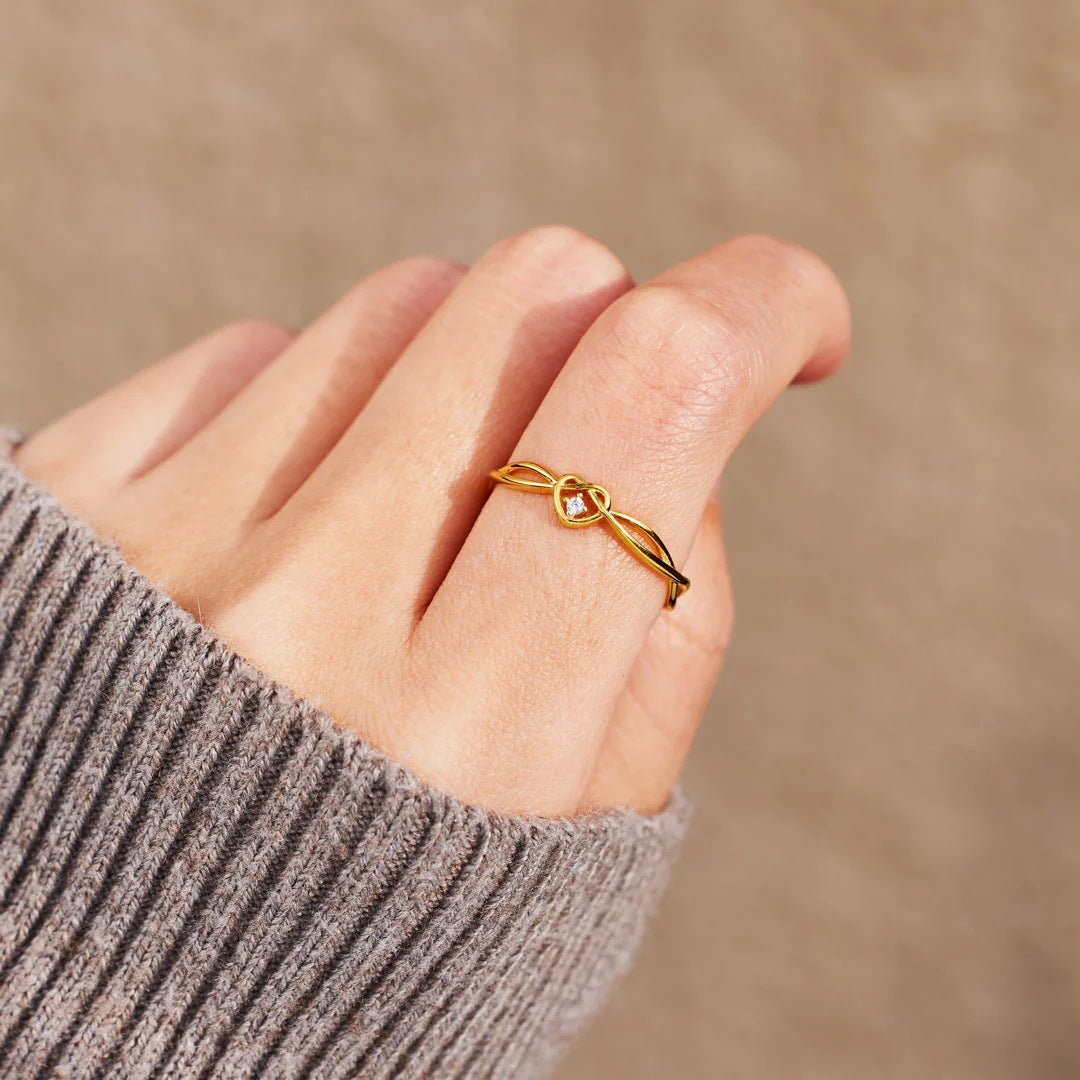 MY HEART - YOUR HEART IS PRECIOUS GOLD - ENTWINED ELEGANCE RING