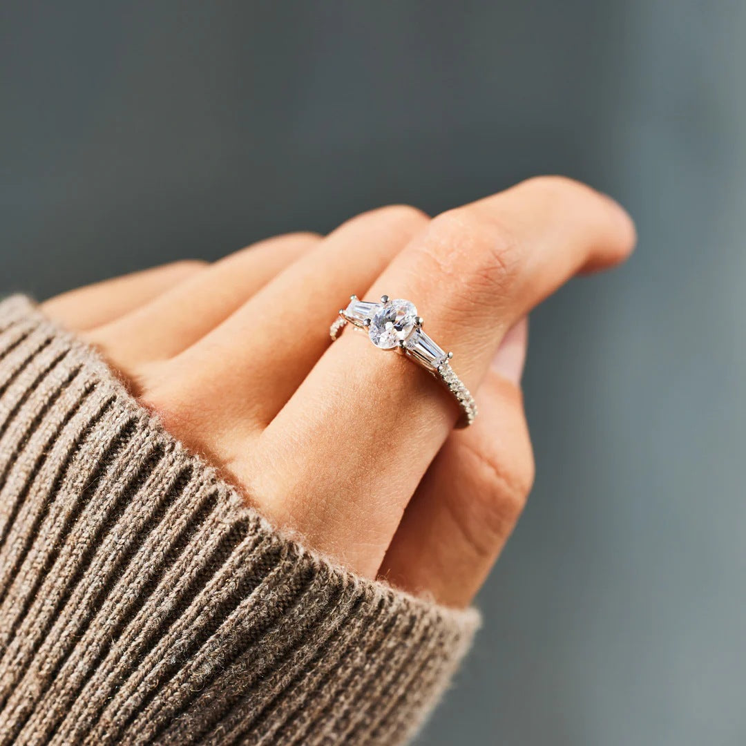 PROMISE TO CHOOSE YOU - OVAL DIAMOND HALO RING