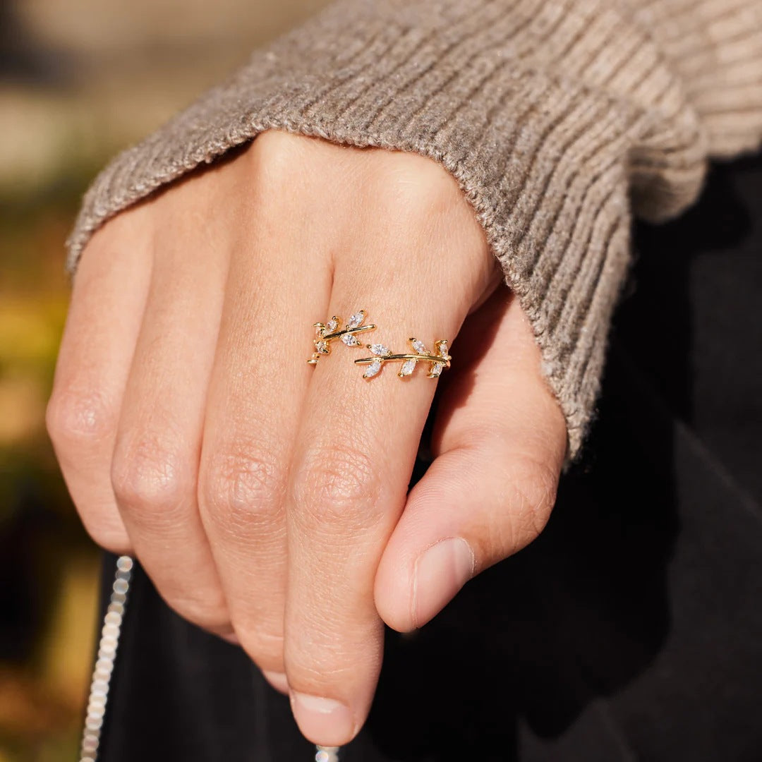 BE-LEAF IN YOURSELF - SPARKLING BRANCH RING