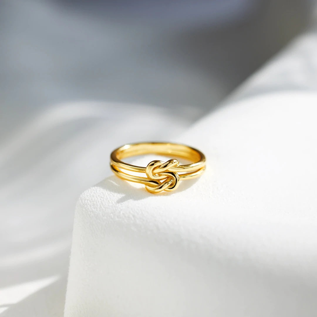 MOTHER AND DAUGHTER - LOVE IS FOREVER LINKED INFINITY RING