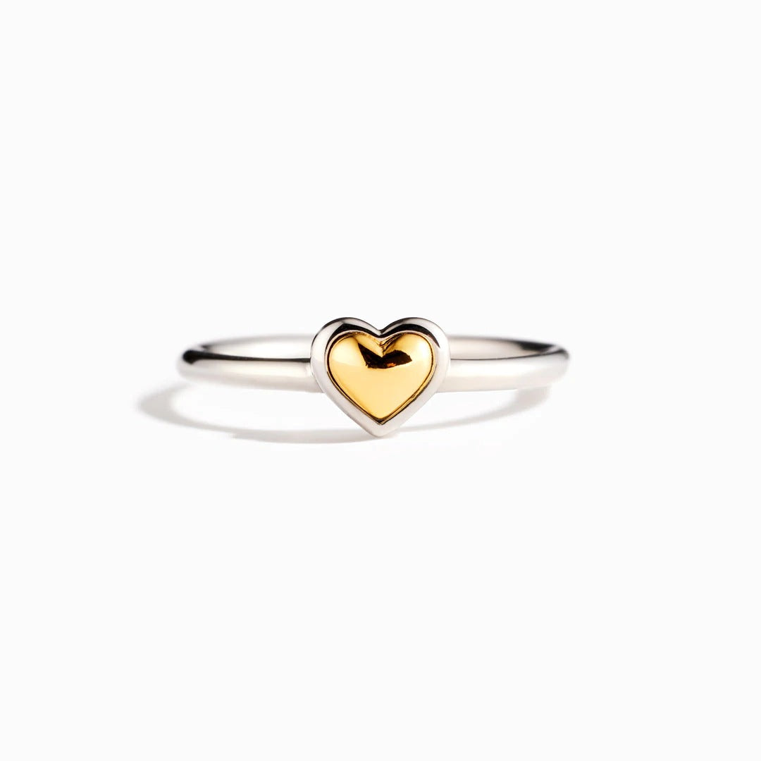 MOM - YOUR HEART IS A SPECIAL PLACE - GOLDEN HEART RING