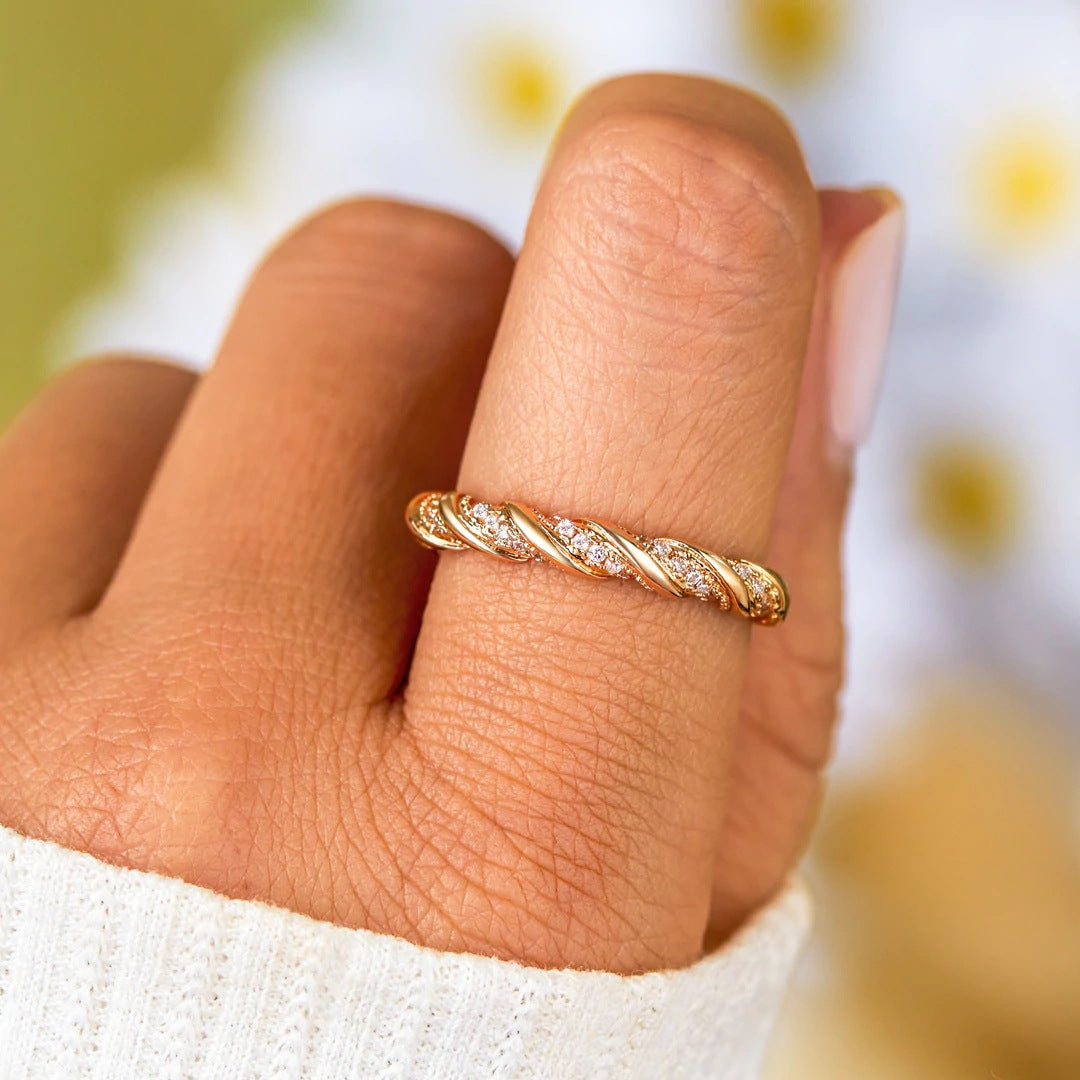 SISTERS FOR ETERNITY - CELESTIAL ELEGANCE RING