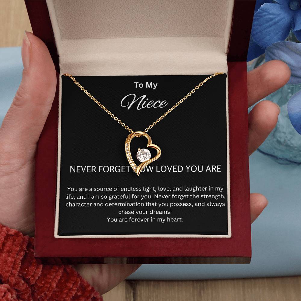 To My Niece - Chase Your Dreams - Forever Love Necklace