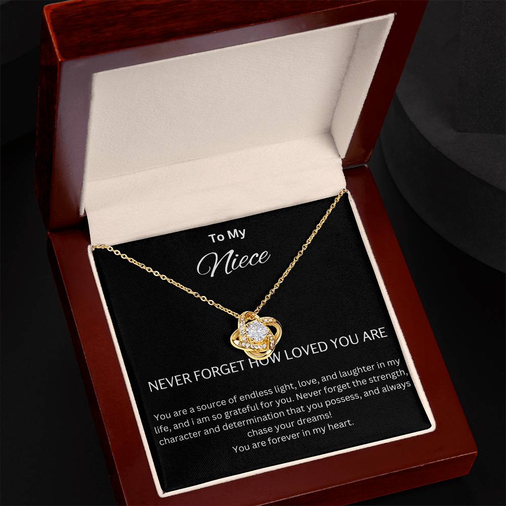 To My Niece - Chase Your Dreams - Love Knot Necklace