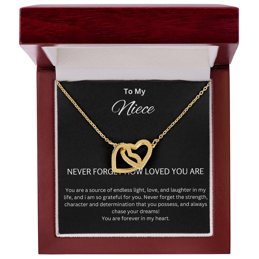 To My Niece - Chase Your Dreams - Interlocking Hearts Necklace